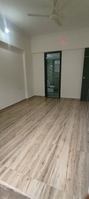 Room in 2 BHK Apartment at GK Rose Icon, Pimple Saudagar – for Rent