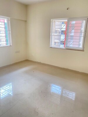 Room in 4 BHK Apartment at Kolte Patil Life Republic Sound of Soul, Hinjewadi – for Rent