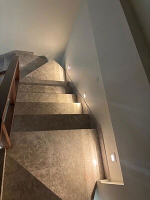 Furnished Amenities in 4 BHK Penthouse at South Extension ii – for Rent