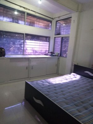 Bedroom in 3 BHK Apartment at Dahanukar Colony – for Rent