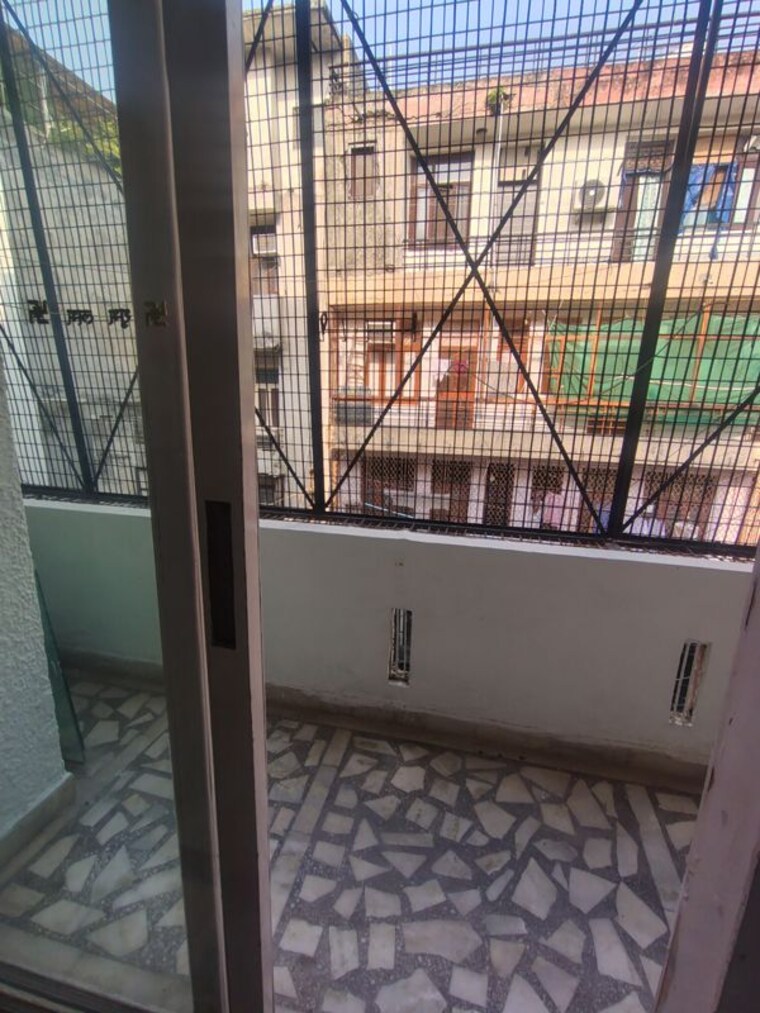 Balcony, malviya nagar 3 Bedroom 1800 Sq.Ft. Builder Floor In Malviya Nagar Delhi 10692121
