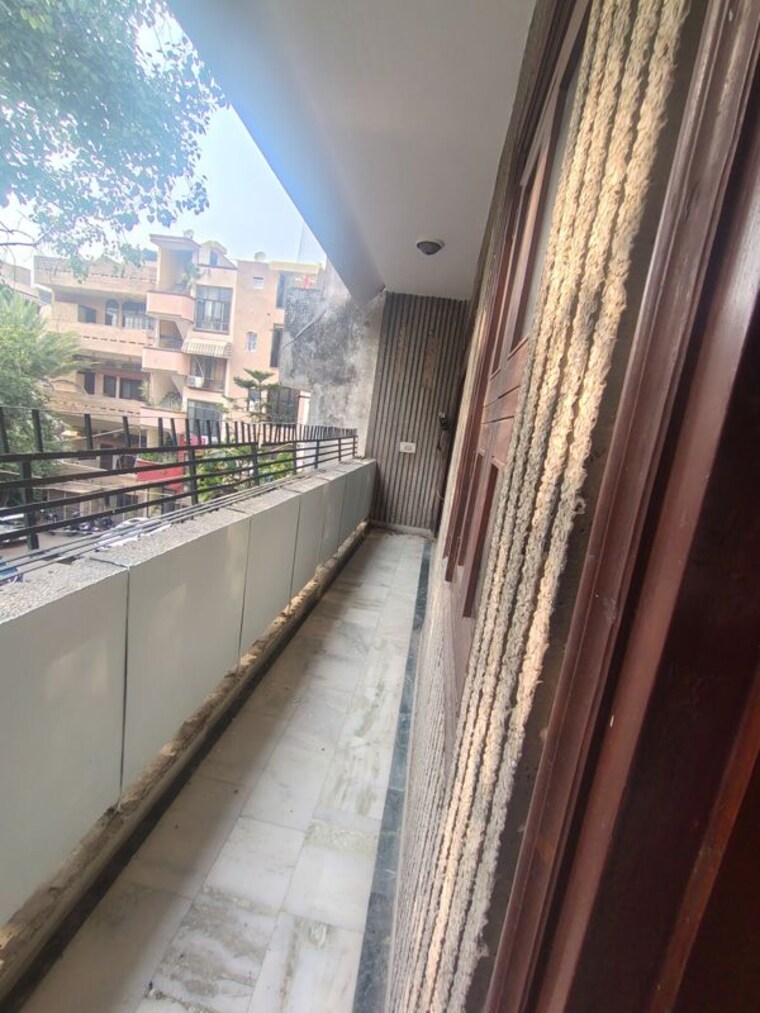 Balcony, malviya nagar 3 Bedroom 1800 Sq.Ft. Builder Floor In Malviya Nagar Delhi 10692121
