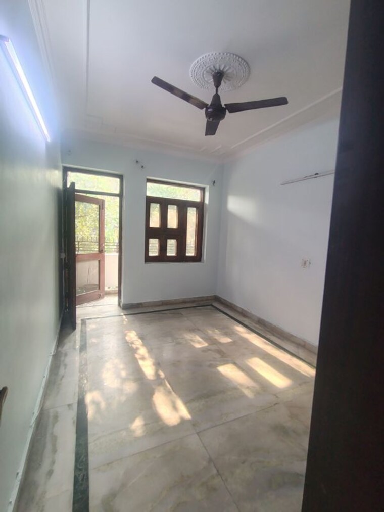Kitchen, malviya nagar 3 Bedroom 1800 Sq.Ft. Builder Floor In Malviya Nagar Delhi 10692121