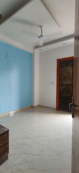 2 BHK Independent House For Rent in RWA Apartments, Sector 31