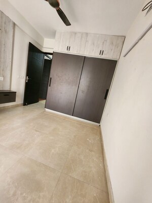 Furnished Amenities in 3 BHK Builder Floor at Signature Global Park 4 and 5, Sohna Sector 36 – for Rent
