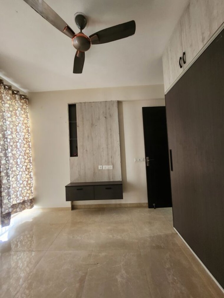 Bathroom, signature-global-park-4-and-5 3 Bedroom 1121 Sq.Ft. Builder Floor In Sohna Sector 36 Gurgaon 10692099