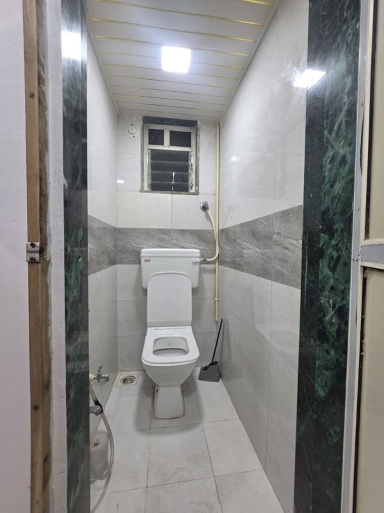 Attached Bathroom, malad east 1 Bedroom 305 Sq.Ft. Apartment In Malad East Mumbai 10692146