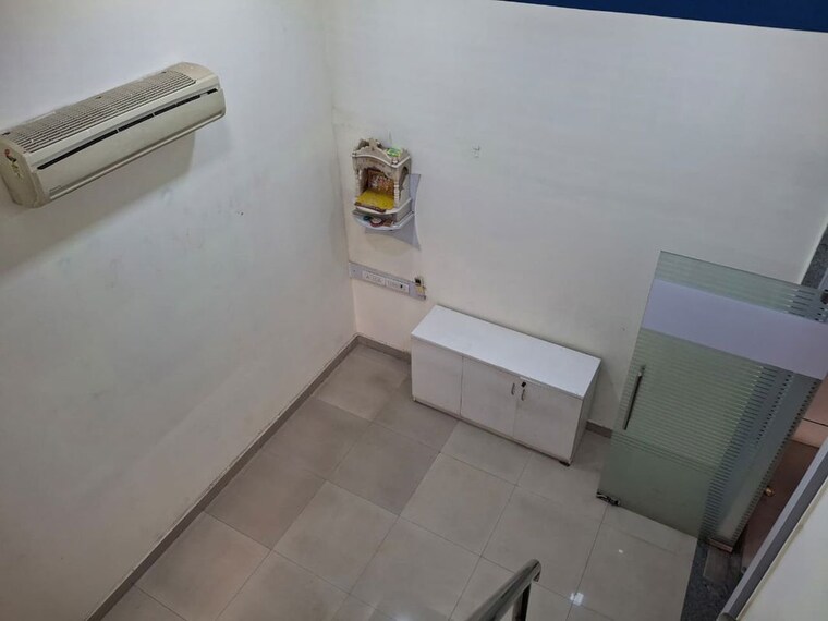 Bathroom, dream-oriana-business-park Commercial Office Space 360 Sq.Ft. In Naupada Thane 10692135