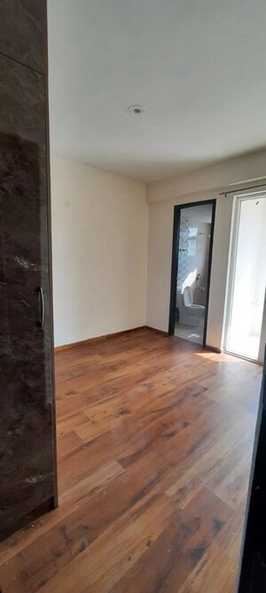 Room in 3 BHK Builder Floor at Signature Global Park 4 and 5, Sohna Sector 36 – for Rent