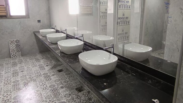 Bathroom, sahar Commercial Office Space 3778 Sq.Ft. In Sahar Mumbai 10692187