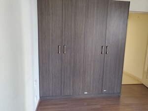 Bathroom in 3 BHK Builder Floor at M3M Merlin, Sector 67 – for Rent