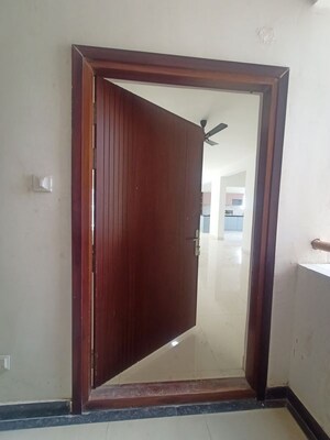 Room in 3 BHK Apartment at Greenspace Celestial, Kokapet – for Rent