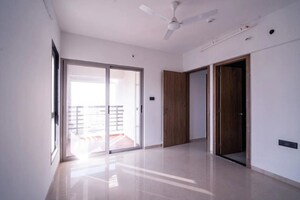 Room in 2 BHK Apartment at Choice QUE 914, Keshav Nagar – for Sale