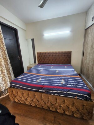 Bedroom in 3 BHK Builder Floor at Signature Global Park 4 and 5, Sohna Sector 36 – for Rent
