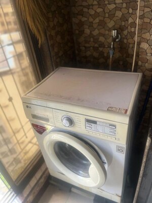 Furnished Amenities in 2 BHK Apartment at Tilak Shanti CHS, Tilak Nagar – for Rent
