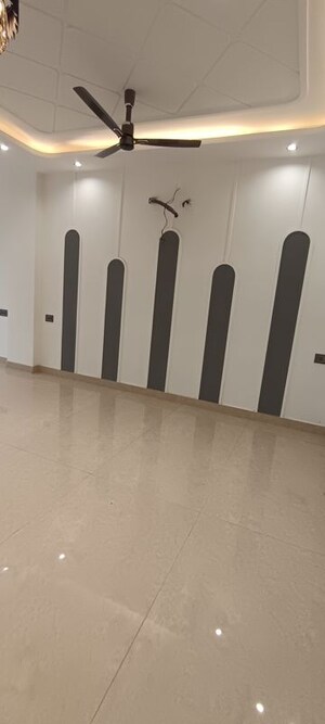 4 BHK Builder Floor For Sale in Parklands, Sector 85