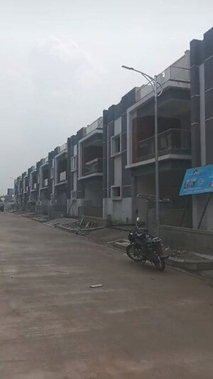 4 BHK Villa – Exterior View View at Infocity County, Kardanur - for Sale