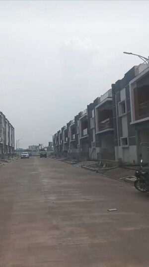 4 BHK Villa For Sale in Infocity County, Kardanur