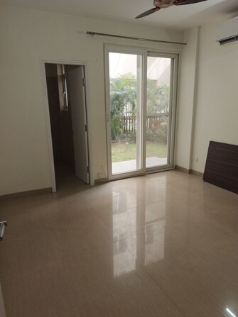 3.5 BHK +Apartment For Rent in Emaar Emerald Floors Premier in Sector 65, Gurgaon