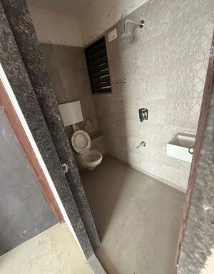 Bathroom in 1 BHK Apartment at M K Fatima Heights, Umerkhadi – for Sale