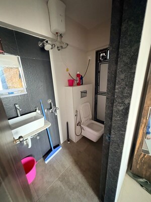 Team Area in 2 BHK Apartment at Prabhav Arisha, Chembur – for Rent