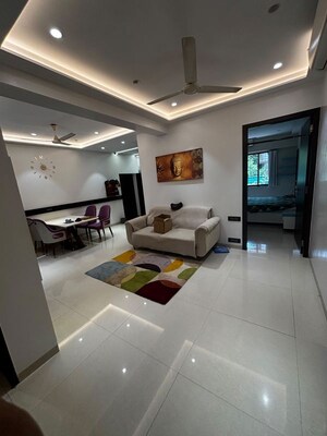 2 BHK Apartment For Rent in MIG Colony, Worli