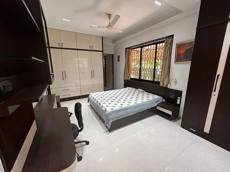 Bedroom, mig-colony 2 Bedroom 800 Sq.Ft. Apartment In Worli Mumbai 10692307
