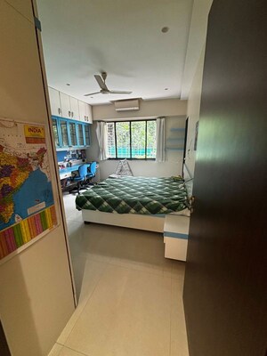 Team Area in 2 BHK Apartment at MIG Colony, Worli – for Rent