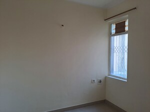 Room in 3.5 BHK Builder Floor at Orchid Island, Sector 51 – for Sale