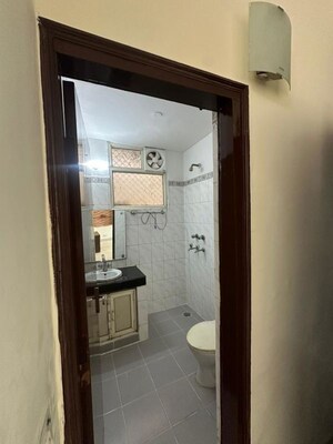 Building Lobby in 3 BHK Builder Floor at Ardee City, Sector 52 – for Sale
