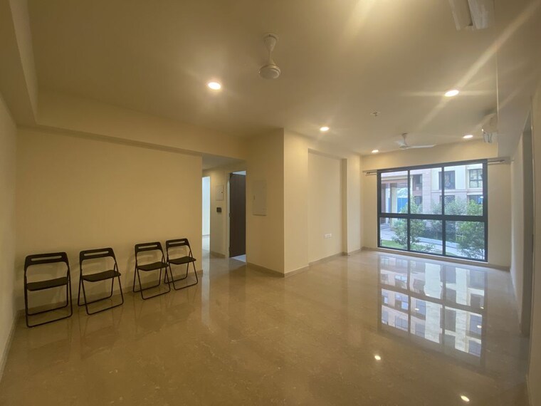 Room, lodha-sterling 3 Bedroom 1500 Sq.Ft. Apartment In Kolshet Road Thane 10692330
