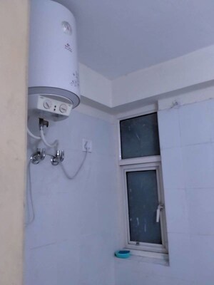 Room in 1 RK Apartment at Today Ridge Residency, Sector 135 – for Rent
