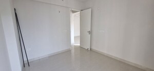 Room in 2 BHK Apartment at Eldeco Live By The Greens, Sector 150 – for Sale