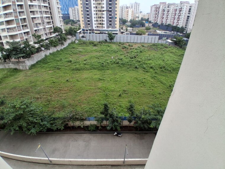 Balcony, sukhwani-skylines 2 Bedroom 788 Sq.Ft. Apartment In Wakad Pune 10692389