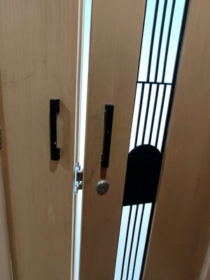 Furnished Amenities in 3 BHK Apartment at Nine Ramaa Krishna, Bandra East – for Rent