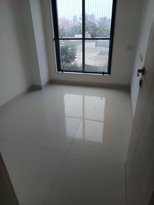 Room in 3 BHK Apartment at Nine Ramaa Krishna, Bandra East – for Rent