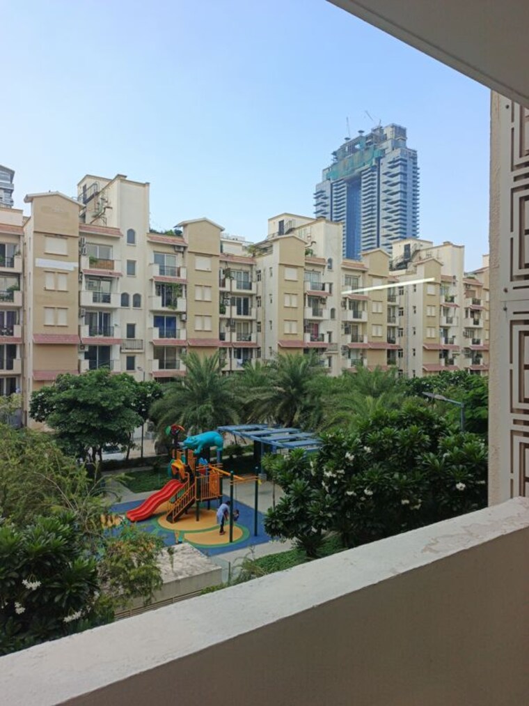 Exterior View, emaar-emerald-floors-premier 4 Bedroom 1975 Sq.Ft. Apartment In Sector 65 Gurgaon 10692382