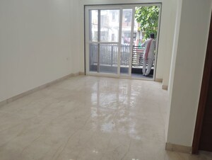 3 BHK Builder Floor For Rent in Chittaranjan Park