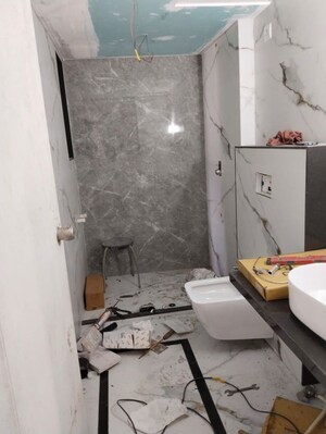 Bathroom in 4 BHK Apartment at Darode Jog Blossom Bouleward, Koregaon Park – for Rent