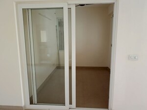 Building Lobby in 3.5 BHK Apartment at Emaar Emerald Floors Premier, Sector 65 – for Sale