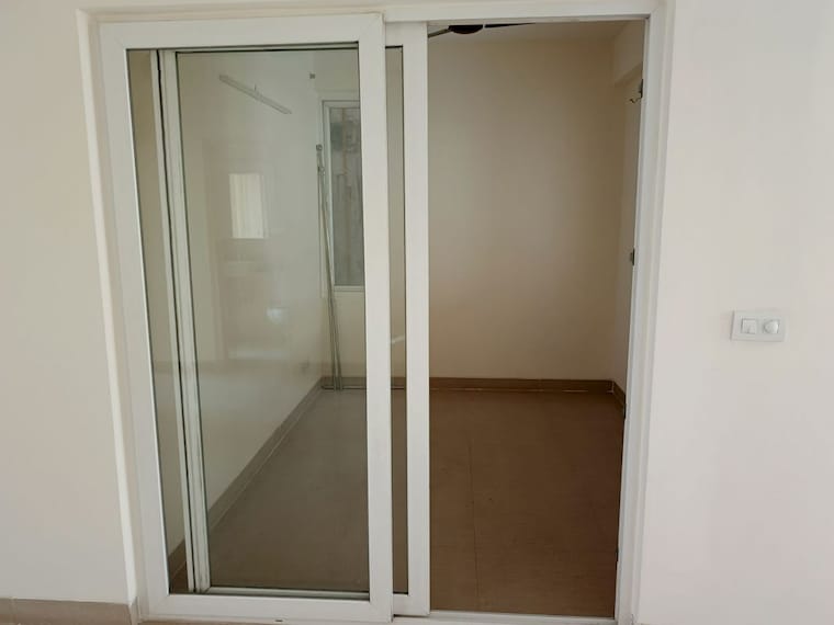 undefined, emaar-emerald-floors-premier 3.5 Bedroom 1600 Sq.Ft. Apartment In Sector 65 Gurgaon 10692396