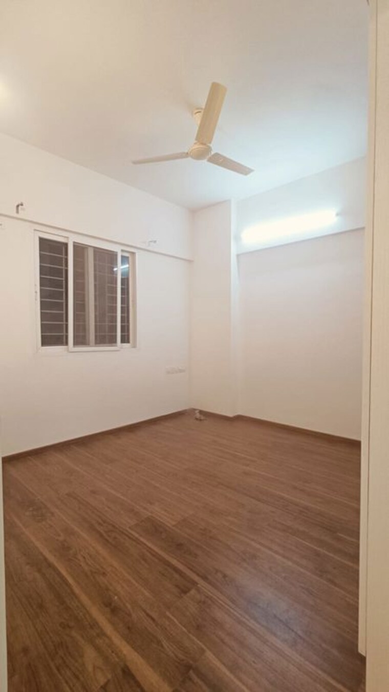 Room, confident-oxygen 3 Bedroom 1087 Sq.Ft. Apartment In Sarjapur Road Bangalore 10692415