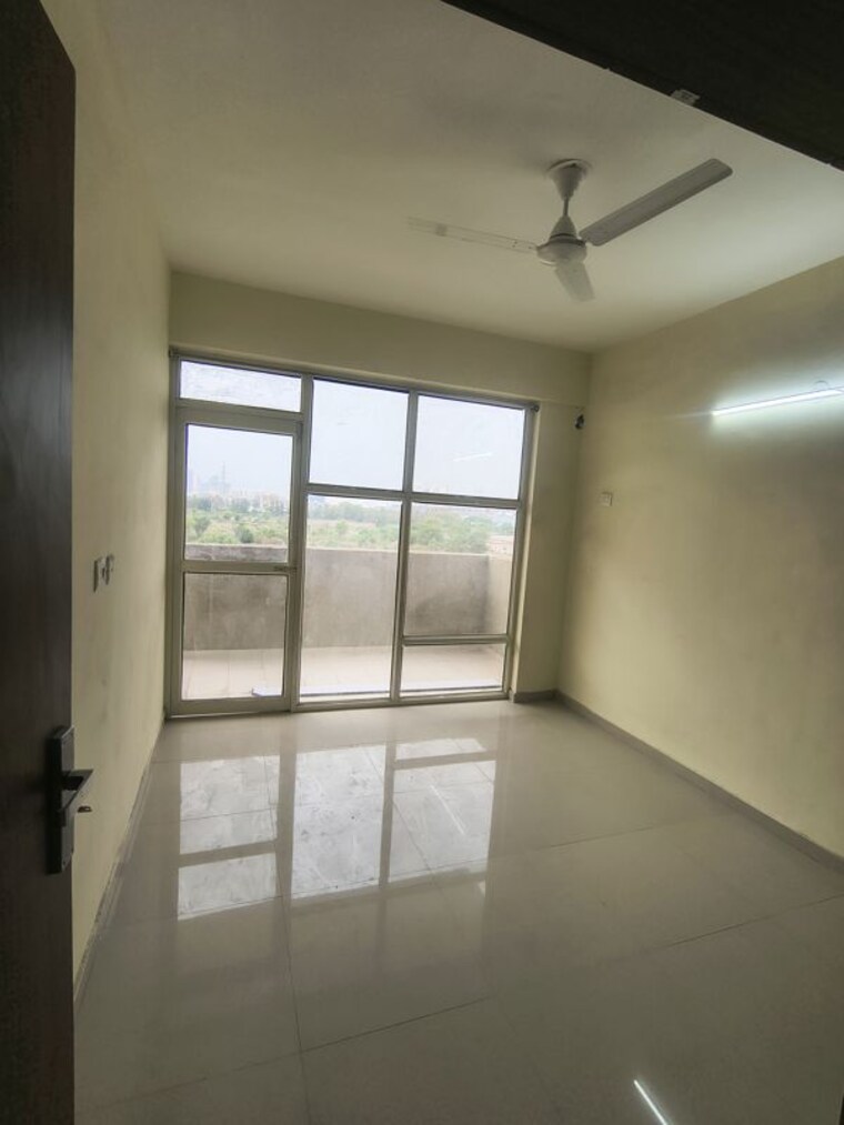 Room, pyramid-midtown 2 Bedroom 1000 Sq.Ft. Apartment In Sector 59 Gurgaon 10692434