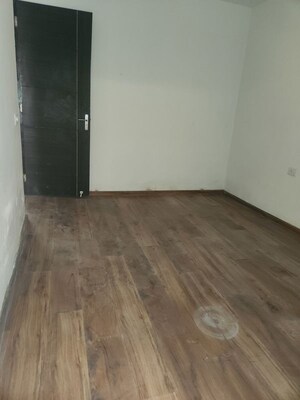 Furnished Amenities in 3 BHK Builder Floor at Signature Global Park 4 and 5, Sohna Sector 36 – for Rent