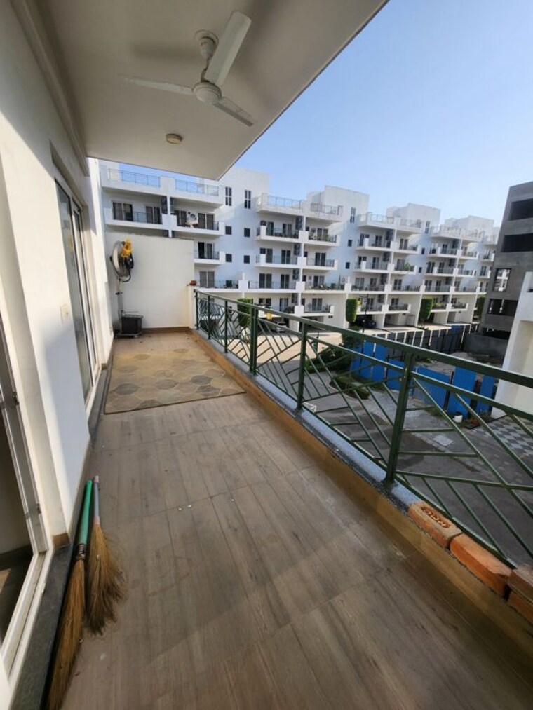 Balcony, central-park-flower-valley 3 Bedroom 1250 Sq.Ft. Builder Floor In Sohna Sector 33 Gurgaon 10692447