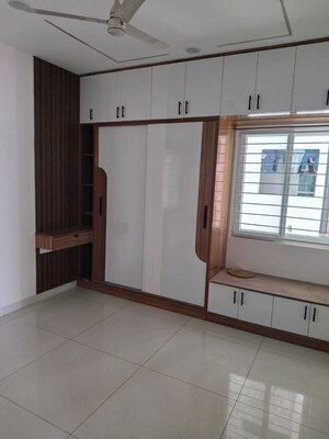 Room in 3 BHK Apartment at Aparna Zenon, Puppalaguda – for Rent