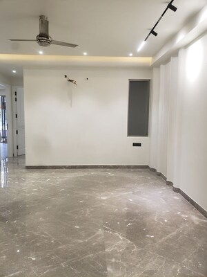 2 BHK Builder Floor For Rent in Rajouri Garden