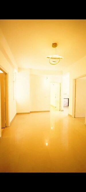 Room in 2 BHK Apartment at Meenal Balmukund Residency, Raj Nagar Extension – for Sale