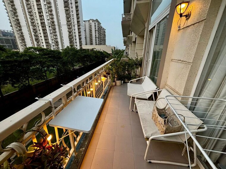 Balcony, bptp-mansions 4 Bedroom 3000 Sq.Ft. Apartment In Sector 66 Gurgaon 10692452