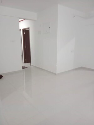 Room in 1 BHK Apartment at Shapoorji Pallonji Joyville Hadapsar Annexe, Hadapsar – for Rent